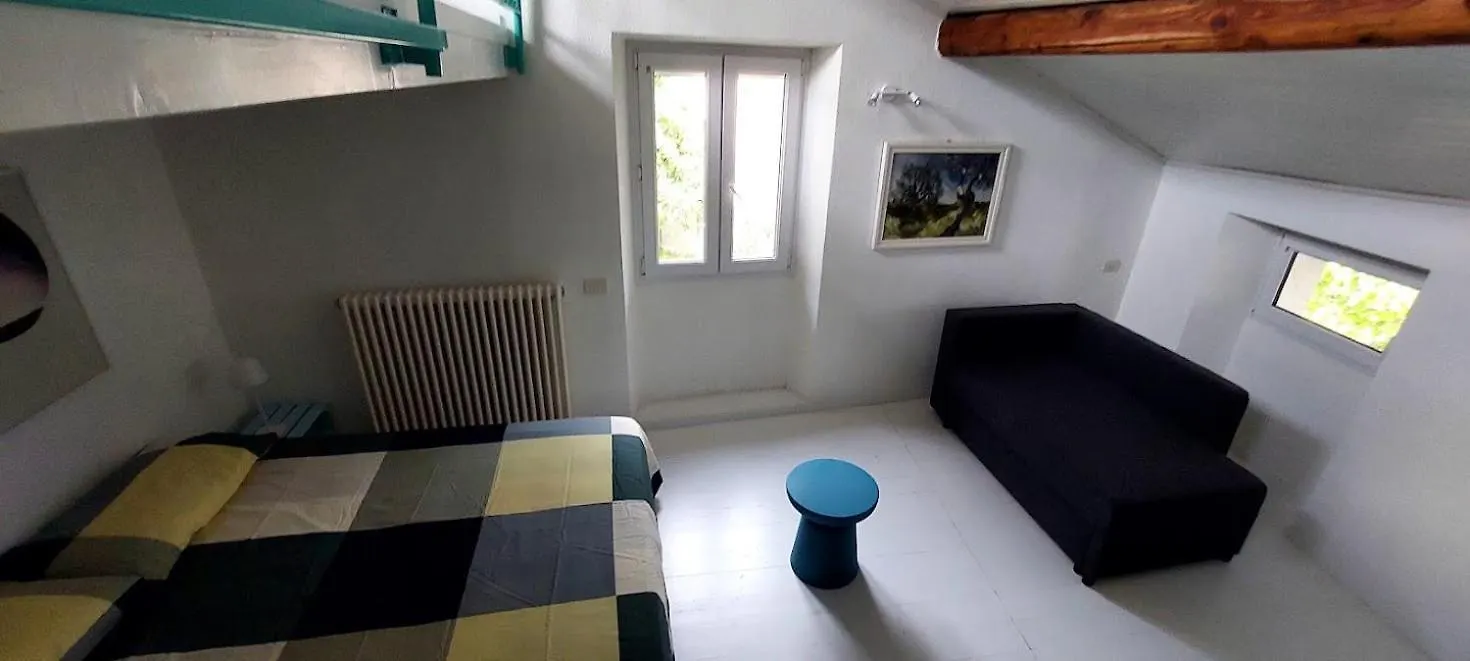 Casa Colore Tremezzo 0*,